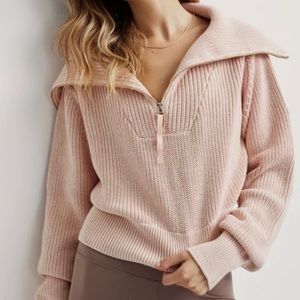 Like new dusty rose Varley Menton half zip